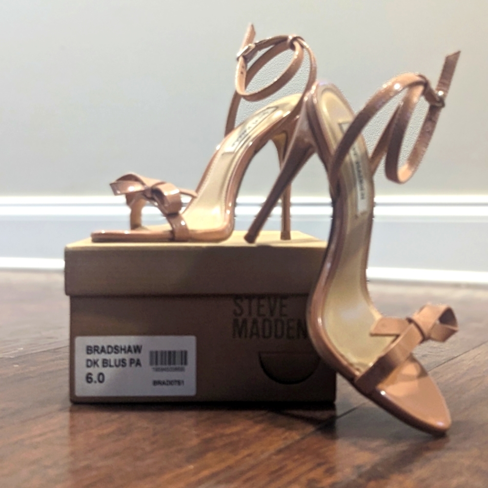 Steve Madden Bradshaw heeled sandal in Dark Blush